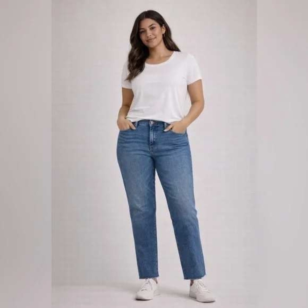 J.Crew Jeans Essential Straight Leg size 31 Petite Short Raw Frayed Hem‎ Crop
